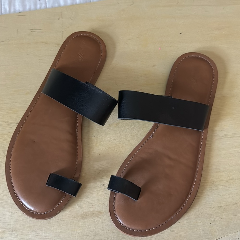 Sandals - Picture 2 of 2